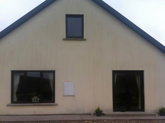 sunrise-exterior-cleaning (50)-kireth-ai